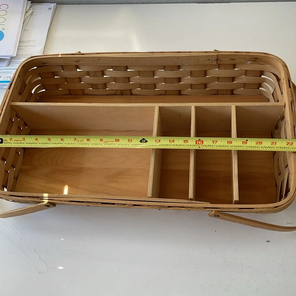 Vintage Large Basketville picnic basket or Snack Basket